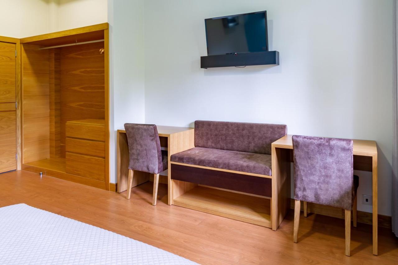 Boutique Mouras Bed & Breakfast Mondim de Basto Luaran gambar