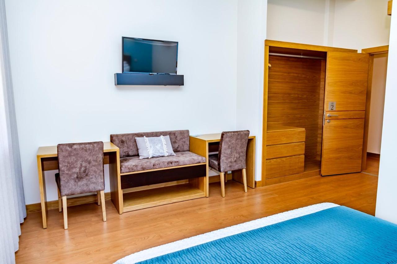 Boutique Mouras Bed & Breakfast Mondim de Basto Luaran gambar